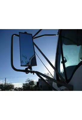 STERLING L7500 MIRROR ASSEMBLY CAB/DOOR