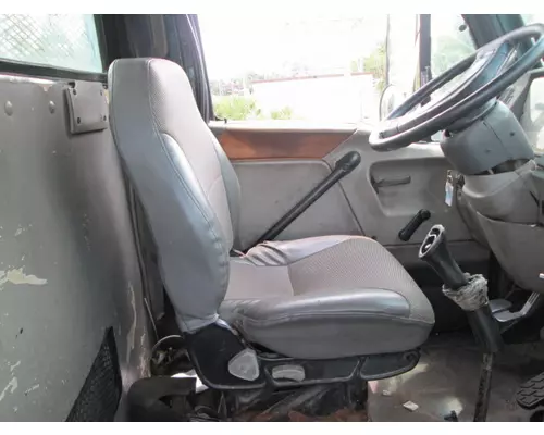 STERLING L7500 SEAT, FRONT