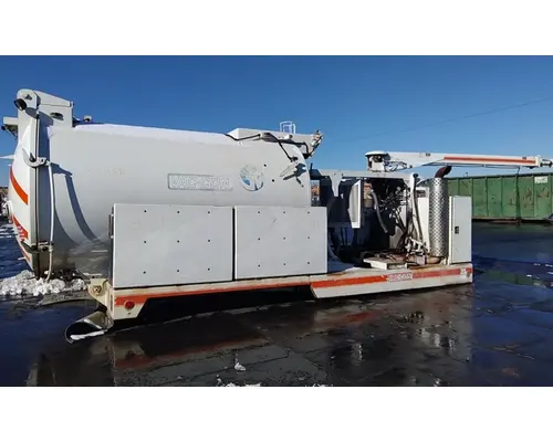 STERLING L7500 TRUCK BODIES, VACUUM