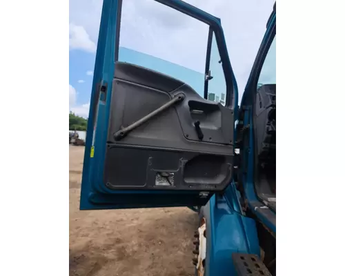 STERLING L7501 Cab or Cab Mount