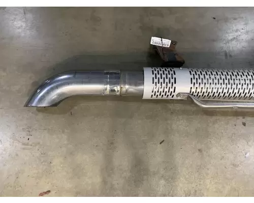 STERLING L7501 Exhaust & Muffler