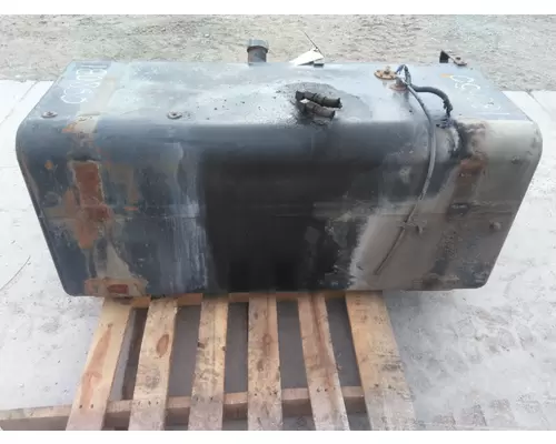 STERLING L7501 FUEL TANK