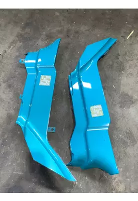 STERLING L7501 Side Fairing
