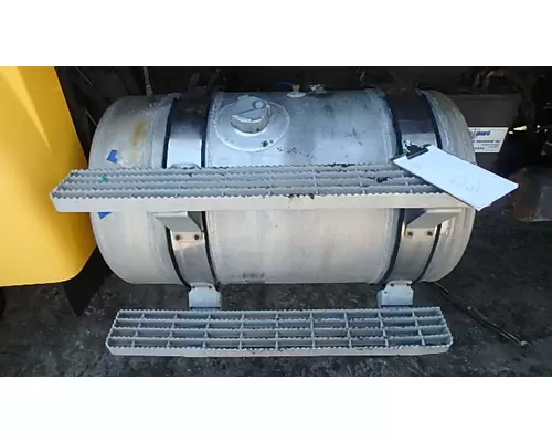 STERLING L8500 SERIES Fuel Tank