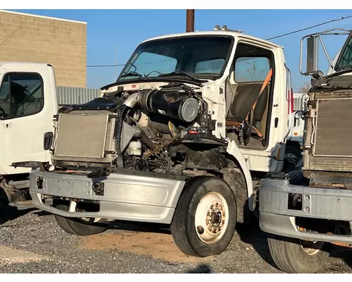 STERLING L8500 SERIES Vehicle For Sale