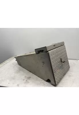 STERLING L8500 Battery Box Cover