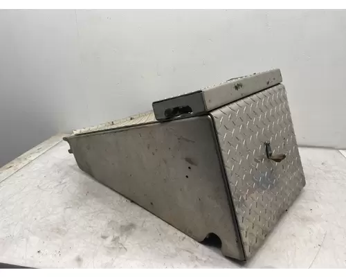 STERLING L8500 Battery Box