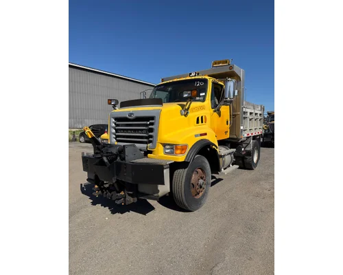 STERLING L8500 Complete Vehicle