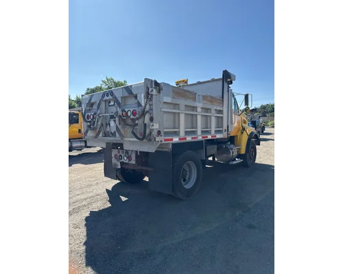 STERLING L8500 Complete Vehicle