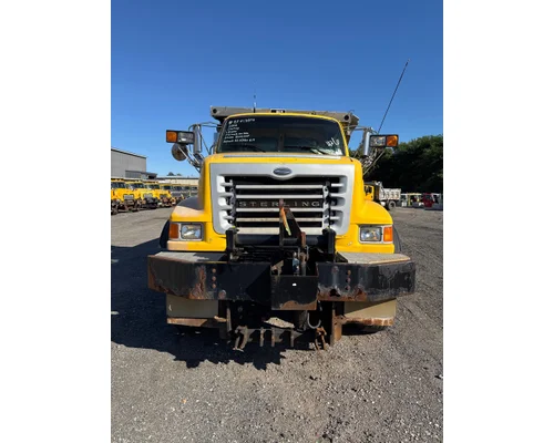 STERLING L8500 Complete Vehicle