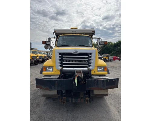 STERLING L8500 Complete Vehicle