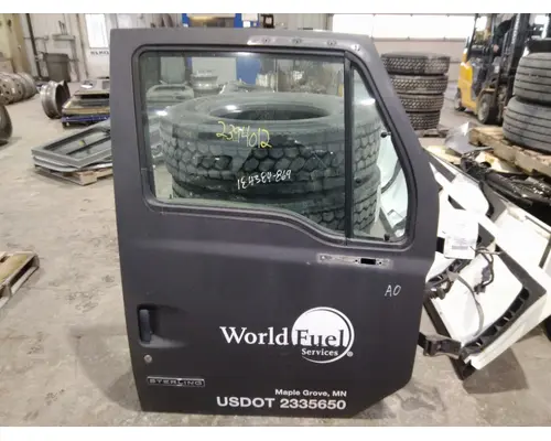 STERLING L8500 DOOR ASSEMBLY, FRONT