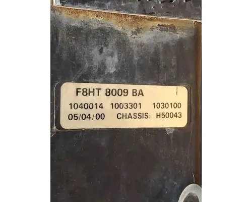 STERLING L8500 Radiator