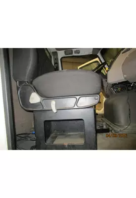 STERLING L8500 SEAT, FRONT