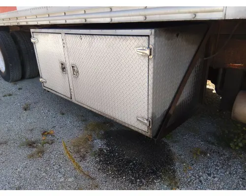 STERLING L8500 TOOL BOX