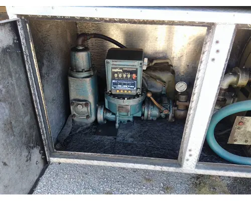 STERLING L8500 TOOL BOX