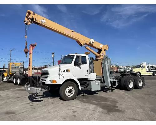 STERLING L8500 Vehicle For Sale