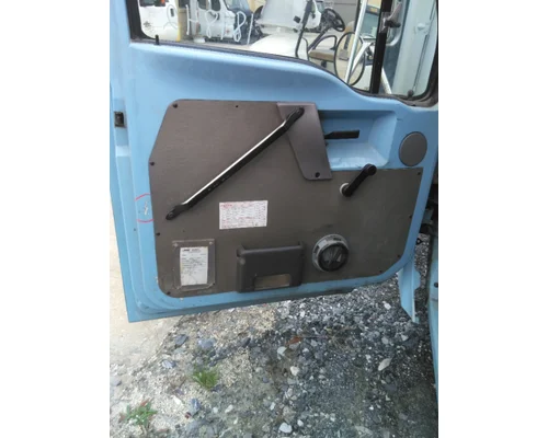 STERLING L8511 1999-2010 DOOR ASSEMBLY, FRONT