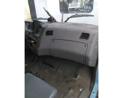 STERLING L8511 CAB