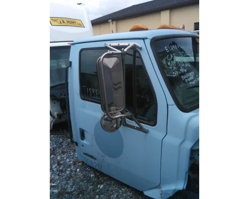 STERLING L8511 CAB