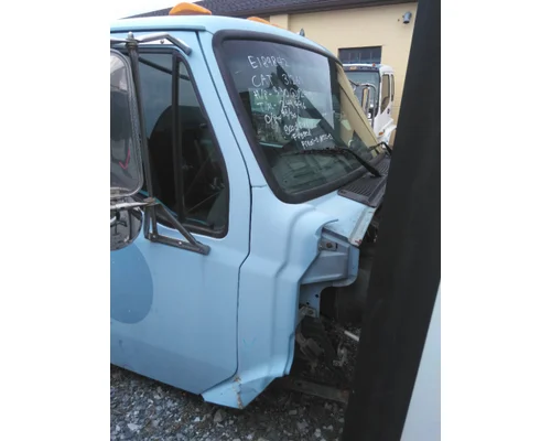 STERLING L8511 CAB