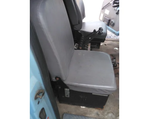 STERLING L8511 SEAT, FRONT