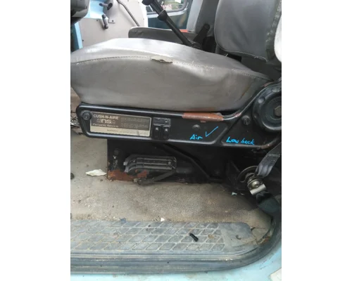 STERLING L8511 SEAT, FRONT