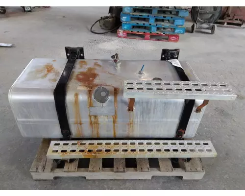 STERLING L9500 1999-2010 FUEL TANK
