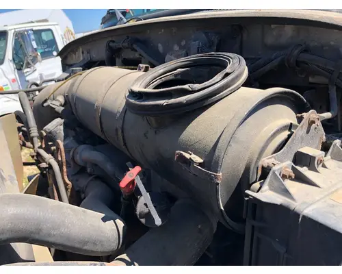 STERLING L9500 SERIES Air Cleaner