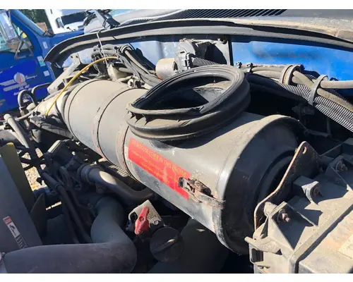 STERLING L9500 SERIES Air Cleaner