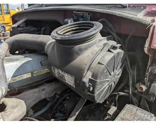 STERLING L9500 SERIES Air Cleaner