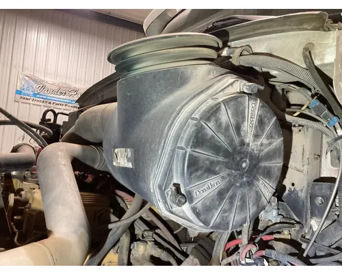STERLING L9500 SERIES Air Cleaner