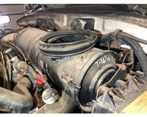 STERLING L9500 SERIES Air Cleaner