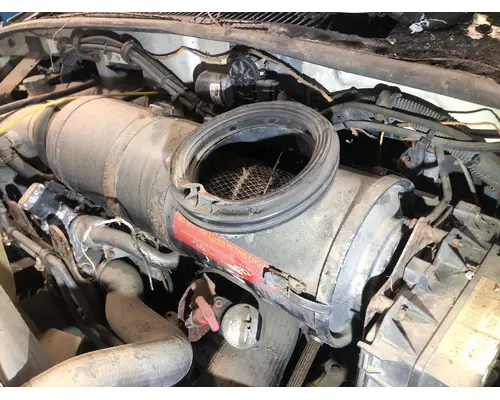 STERLING L9500 SERIES Air Cleaner