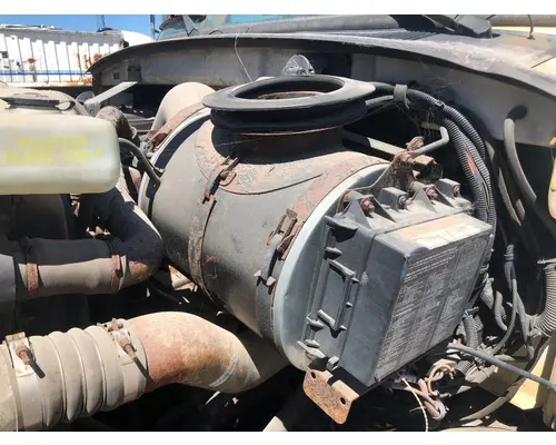 STERLING L9500 SERIES Air Cleaner