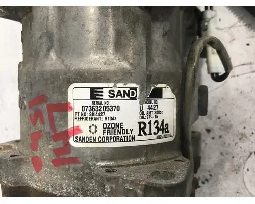 STERLING L9500 SERIES Air Conditioner Compressor