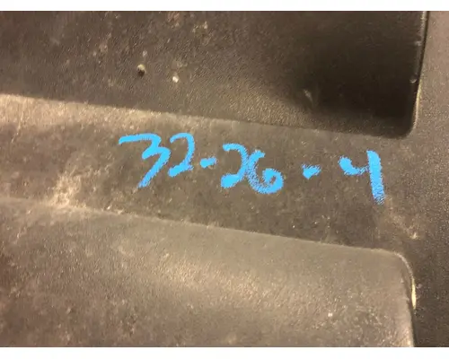 STERLING L9500 SERIES Battery Box