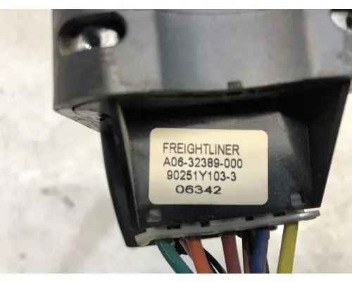 STERLING L9500 SERIES Body, Misc. Parts