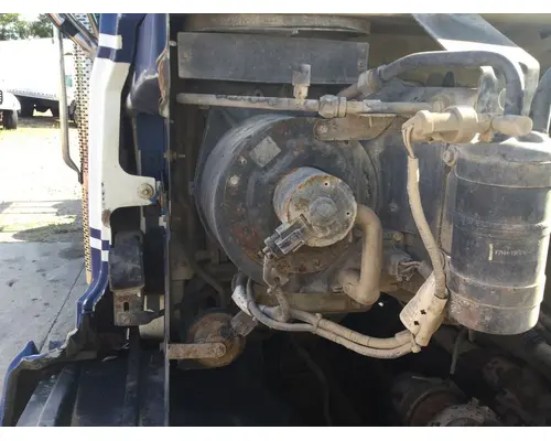 STERLING L9500 SERIES Body, Misc. Parts