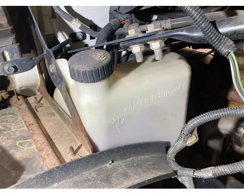 STERLING L9500 SERIES Body, Misc. Parts