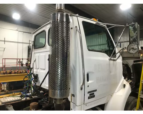 STERLING L9500 SERIES Body, Misc. Parts