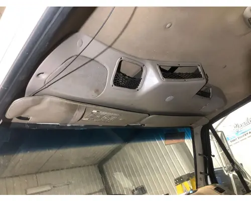 STERLING L9500 SERIES Body, Misc. Parts