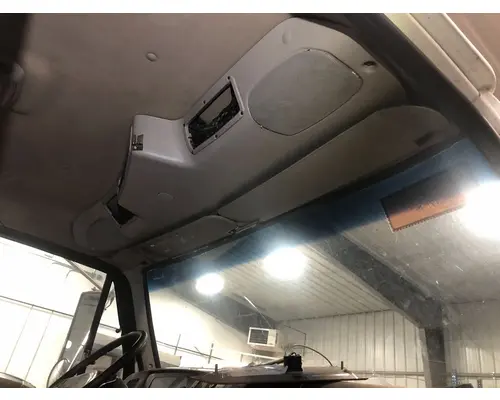 STERLING L9500 SERIES Body, Misc. Parts