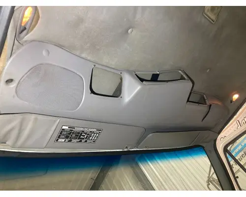 STERLING L9500 SERIES Body, Misc. Parts