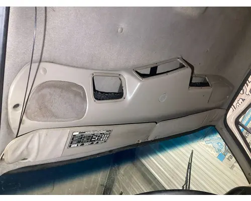 STERLING L9500 SERIES Body, Misc. Parts