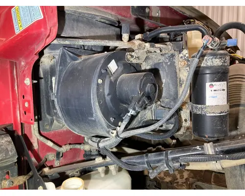 STERLING L9500 SERIES Body, Misc. Parts