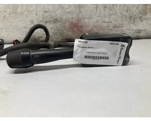 STERLING L9500 SERIES Body, Misc. Parts