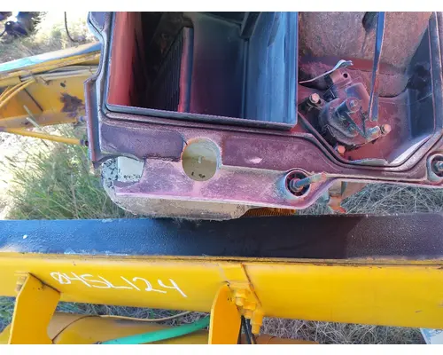 STERLING L9500 SERIES Body, Misc. Parts