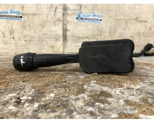 STERLING L9500 SERIES Body, Misc. Parts