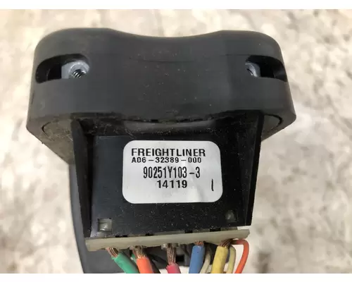 STERLING L9500 SERIES Body, Misc. Parts